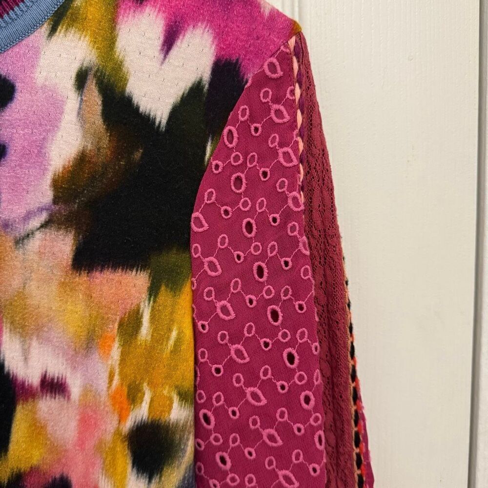 Blank London Floral Crewneck Sweater Size XS Eyelet Sleeves Pink - Picture 6 of 8